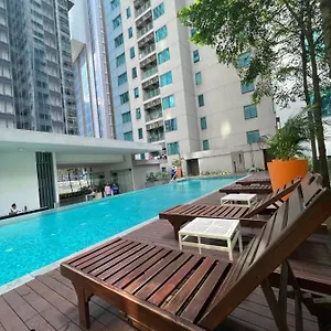 Apartment Summer Klcc By Luna